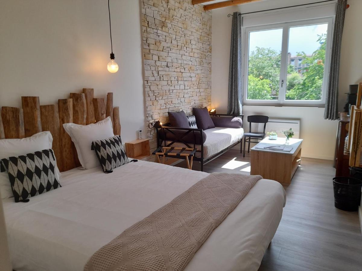Montluçon Charmes En Ville Le Charme Atypique المظهر الخارجي الصورة